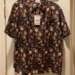 Kalvero NWT men’s short sleeved button-down shirt